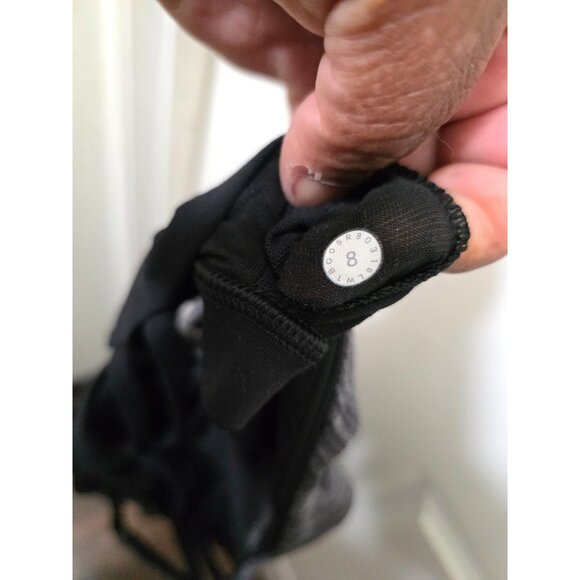 Lululemon Womens Heathered Gray Strappy Back Tank Top With Built-In Bra Size 8 - Picture 5 of 5